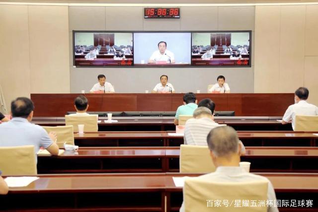 29岁前锋拉默斯重返埃因霍温 签约两年续写新篇章